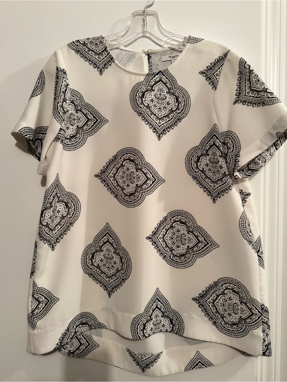 Madewell White Short-Sleeve Blouse with Black Medallion Print